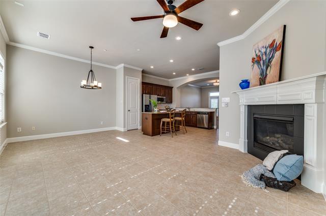 Photo - 7229 Parkwood Blvd
