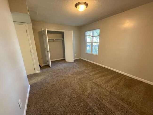 Photo - Move In Now & Save – Limited Availability at $1,399! Collegeview Apartments! Updated 2 Bed 2 Bath...