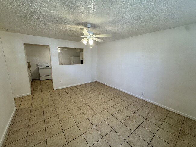 Photo - Cozy & Convenient 2-Bed unit in Lubbock – Your Perfect 767 Sq. Ft. Retreat! Unit B