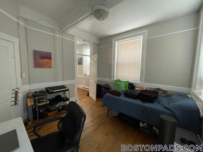 Photo - 161 Endicott St Unidad 1R