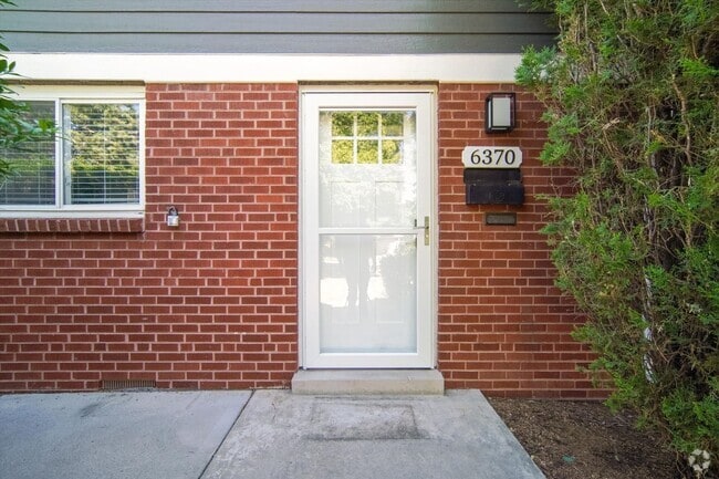 Building Photo - Charming Olde Town Arvada Home!