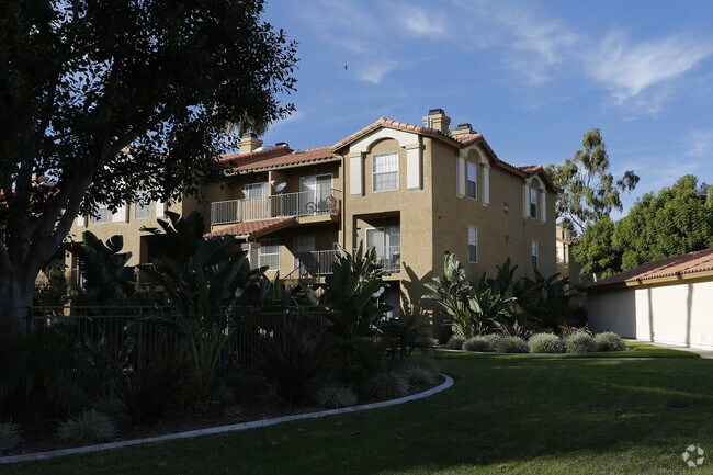 Photo - Siena Apartments