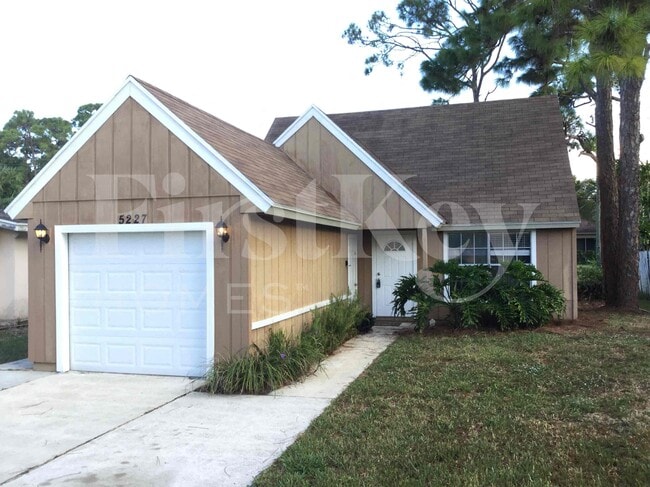 Building Photo - 5227 Adams Rd