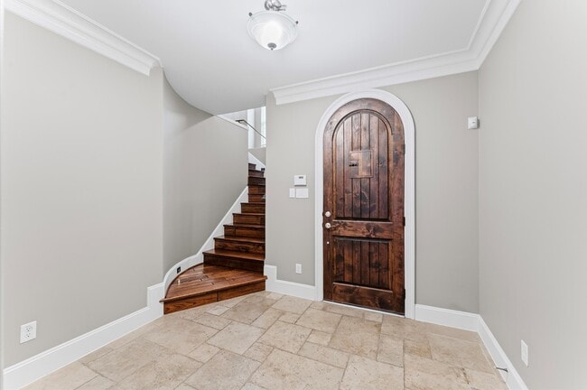 Photo - 1306 Hawthorne St