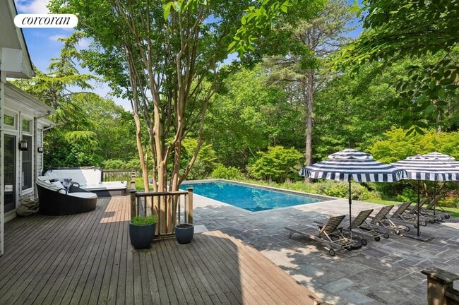 Photo - 104 Merchants Path