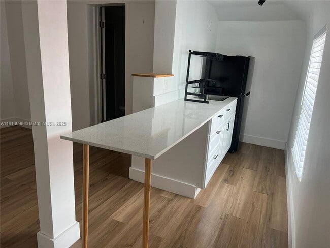 Photo - 453 NW 25th Ct Unit 5C