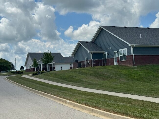 Building Photo - 43 Heron Pl