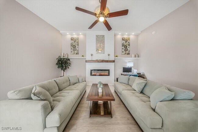 Photo - 4585 Pasadena Ct