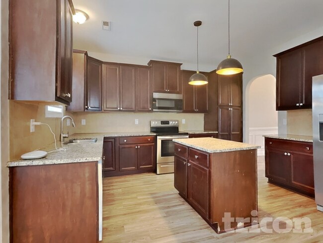 Photo - 48 Gold Cup Ct