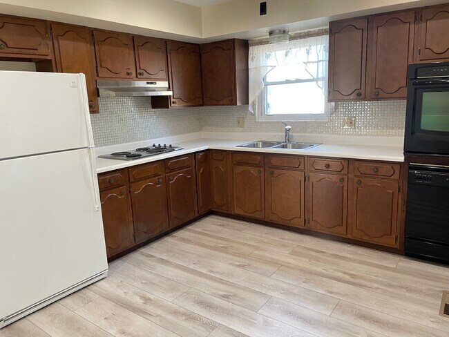 Photo - 5819 Oak Branch Dr