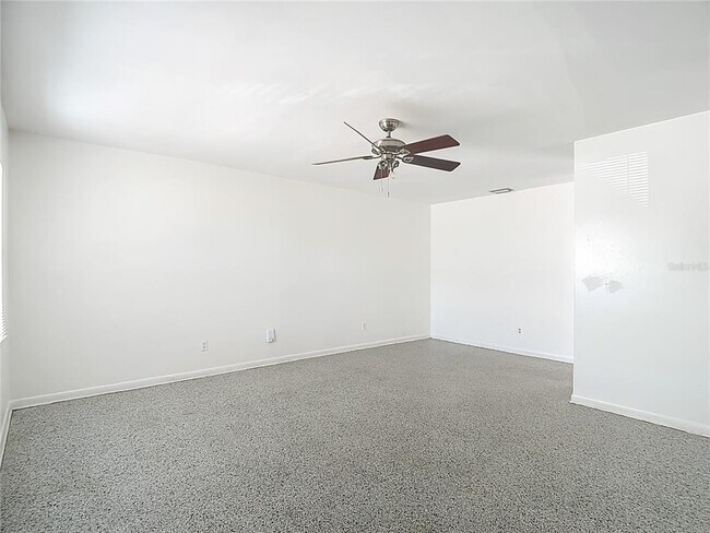 Photo - 7717 W Hiawatha St