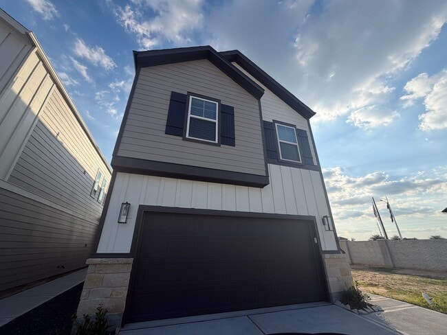 Photo - 4206 Laurel Oak Cir