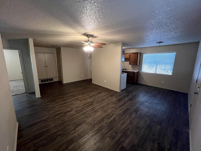 Photo - 2403 88th St