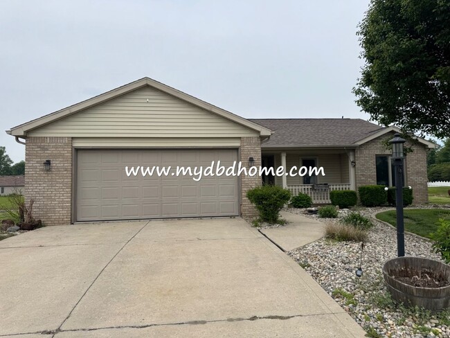 Photo - 7633 Maeve Dr House