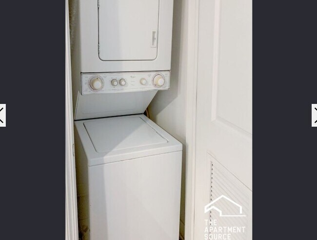 Photo - 855 W Cornelia Ave Unit 3W