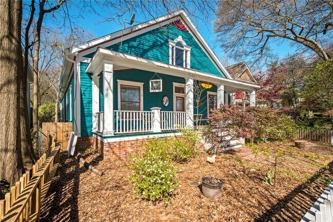 Photo - 623 Cherokee Ave SE