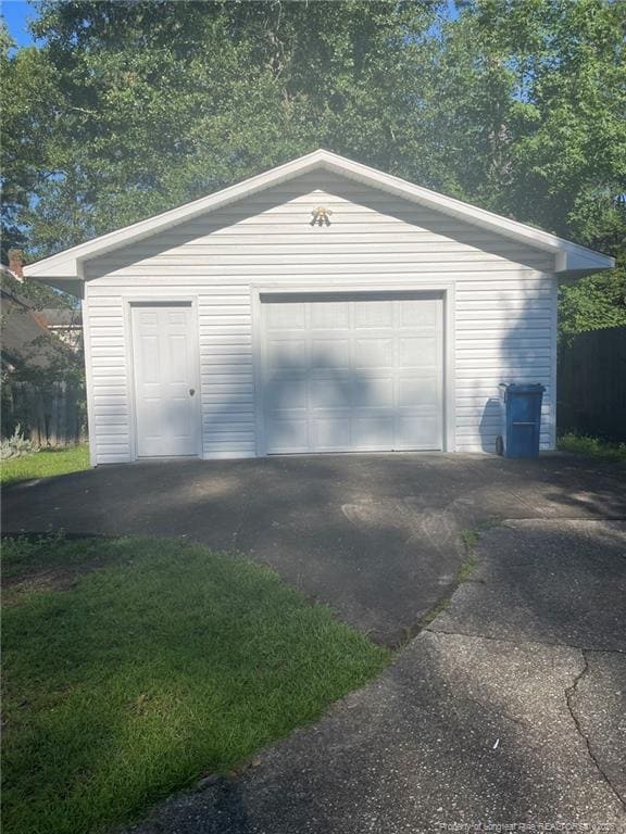 Photo - 1651 Baysden Ct