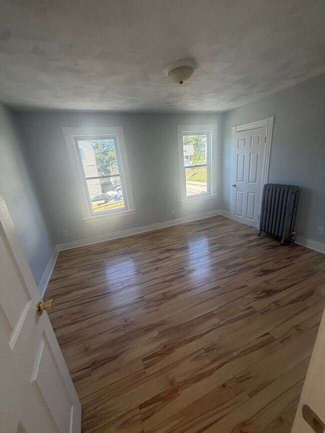 26 Windsor St Unit 2