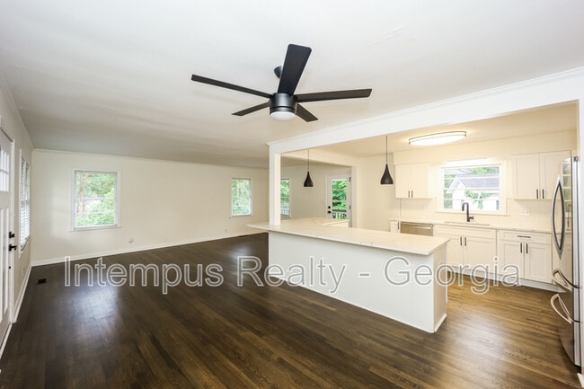 Photo - 3543 Bouldercrest Rd