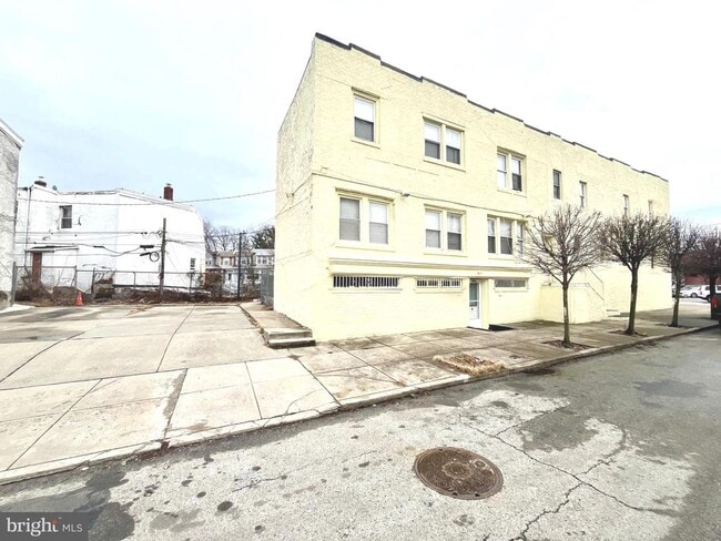 Building Photo - 2020 W 65th Ave Unit 5