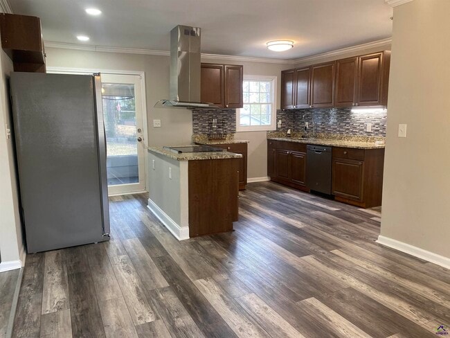 Photo - 102 Forrester Dr