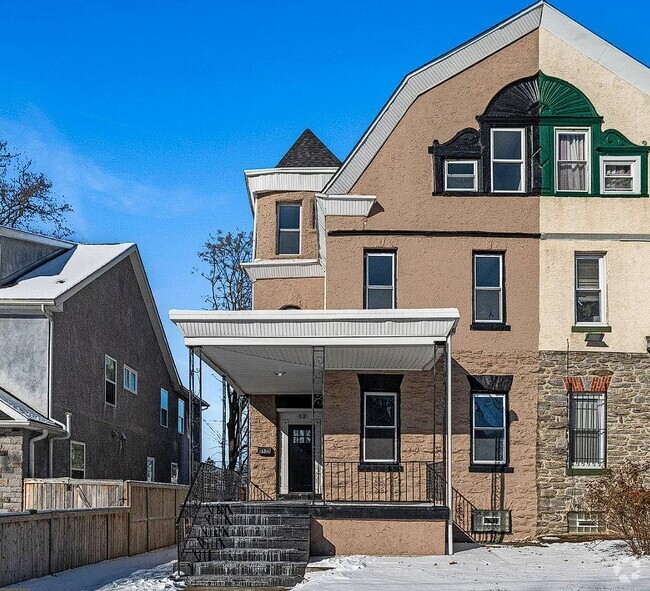 Building Photo - 13 W Upsal St Rental
