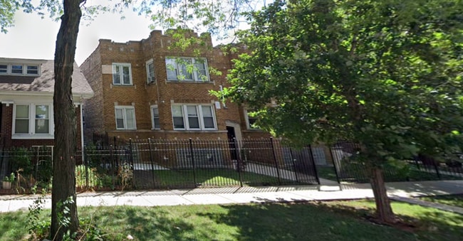 6155 S Albany Ave. Chicago IL