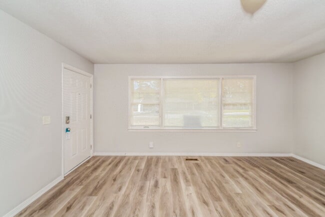 Photo - 1208 26th Ave