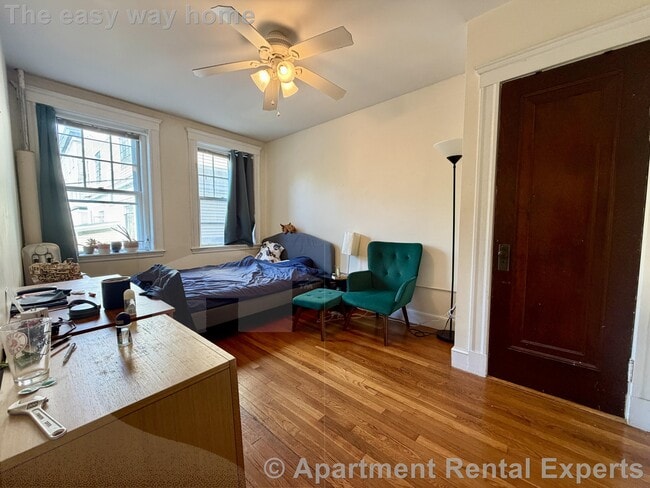 11 Ellery St Unit 3