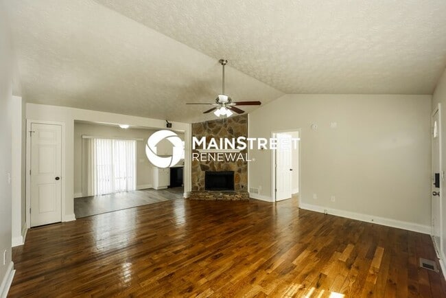 3 Bedroom Pet-Friendly Home in Stockbridge, GA with Main Street Renewal