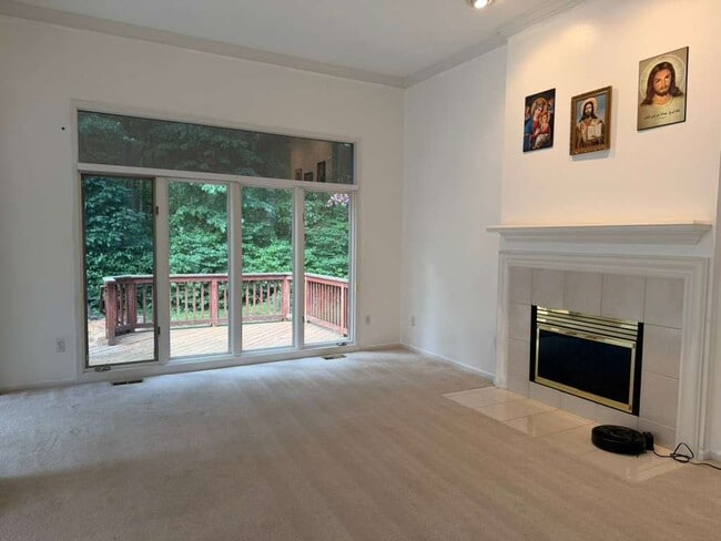 Photo - 1154 Bluebird Dr