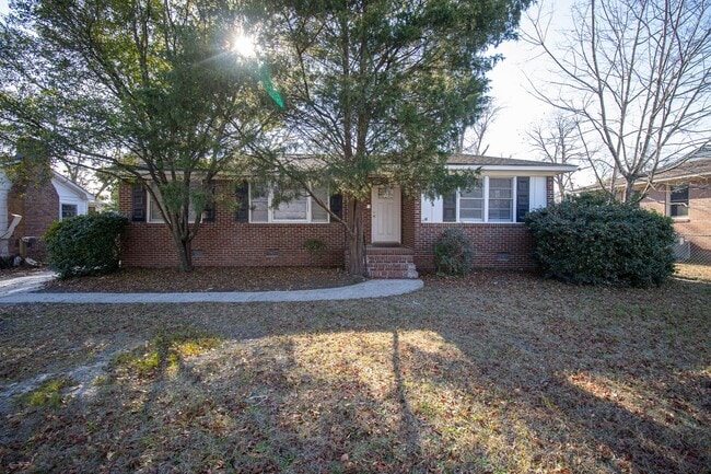 Building Photo - Charming 3-Bedroom Brick Home in Cayce
