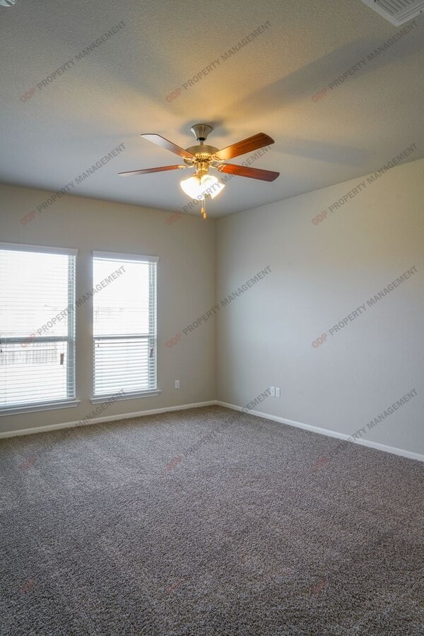 Photo - 612 Cross Dr.