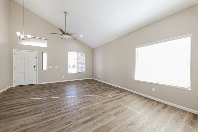 Photo - 15911 W Tasha Dr