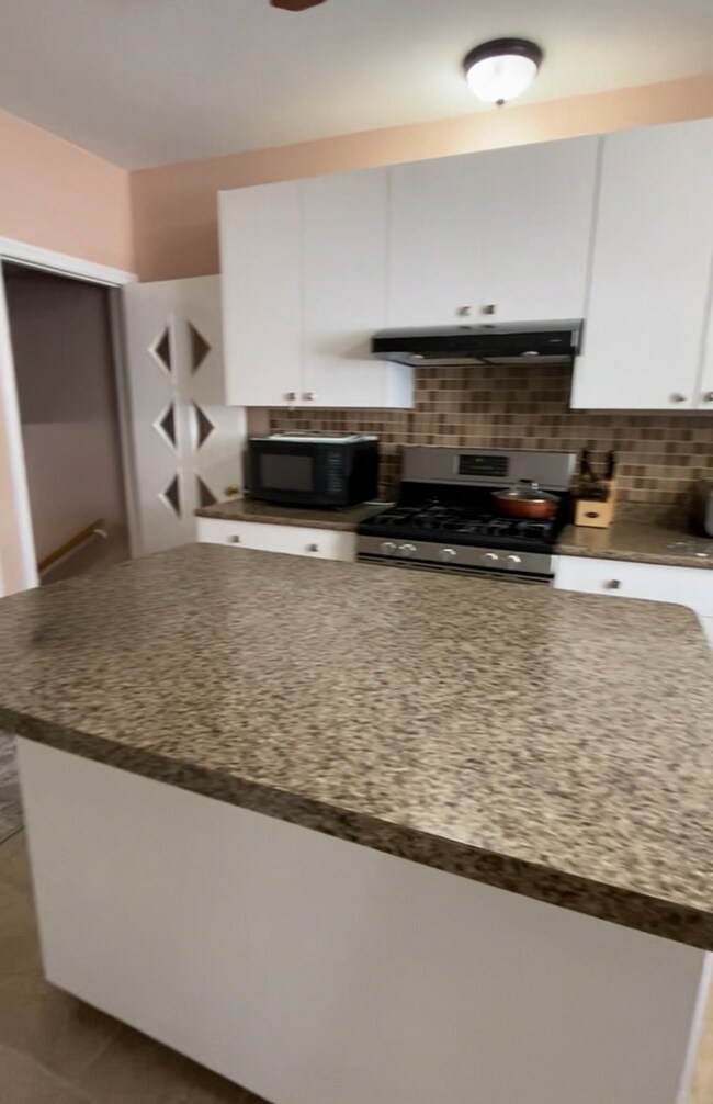 Photo - 207 Kathleen Ave Unit Room 1