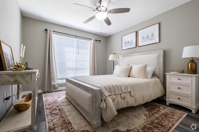 2BR, 2 BA - 800SF - Bedroom