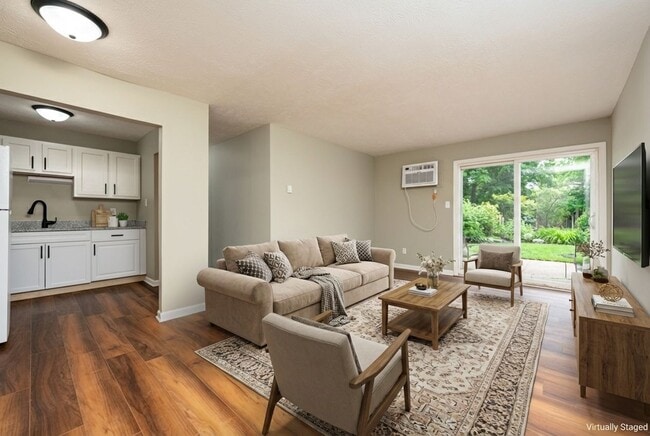 Photo - The Crossings