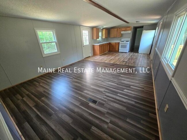 Building Photo - 47 Sweet Fern Dr Rental