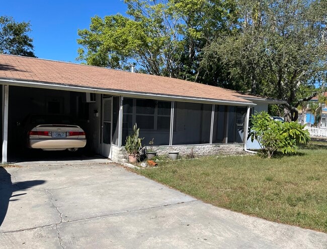 Building Photo - 1504 N Osceola Ave