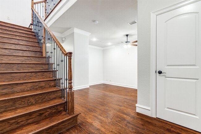 Photo - 7912 Bishop Rd