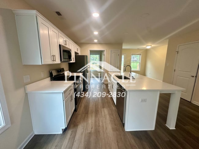 Photo - 217 Munford St