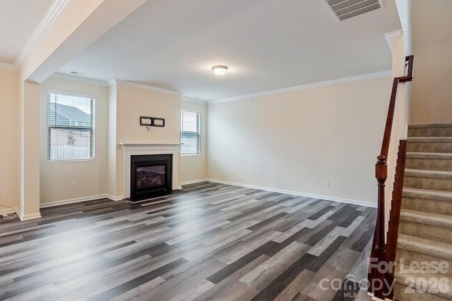 Photo - 15226 Red Canoe Way