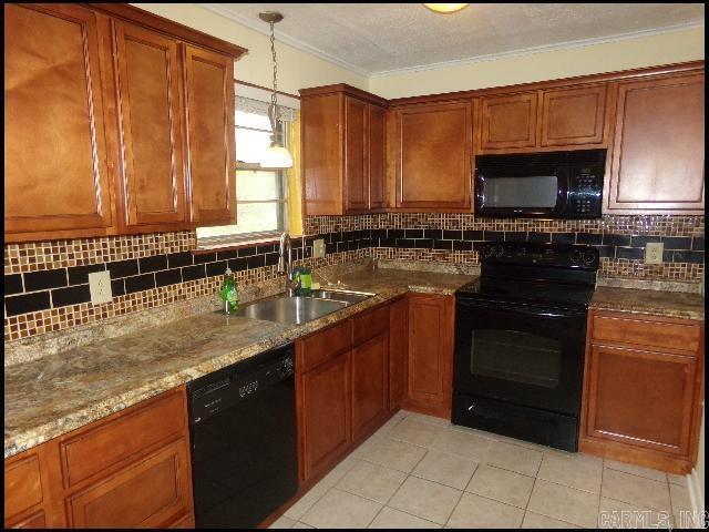 Photo - 511 Shirley Cove