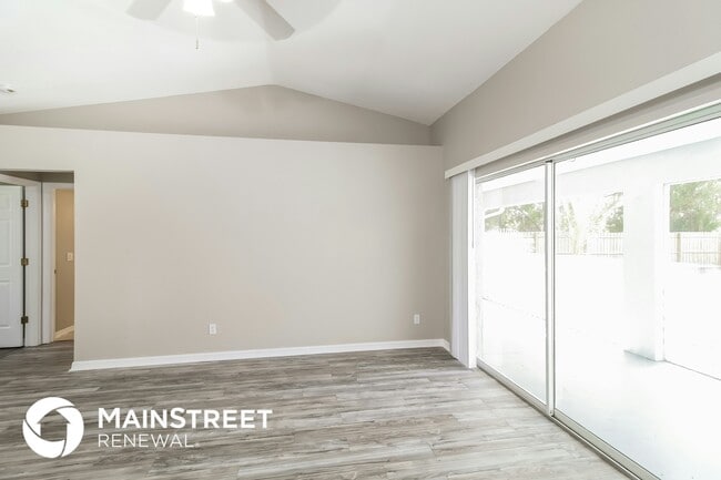 Photo - 1619 Geranium Ave