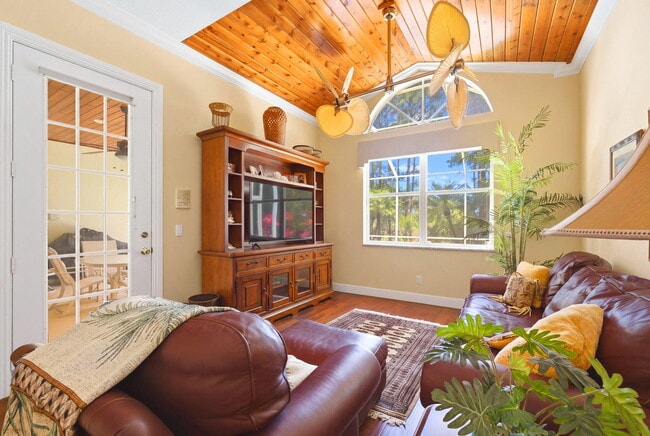 Building Photo - 6483 Wild Olive Ln