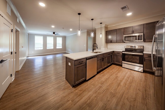 Photo - Shore Acres