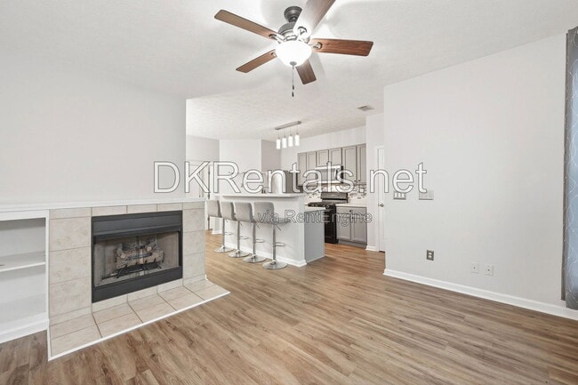 Photo - 6311 Shoreview Cir