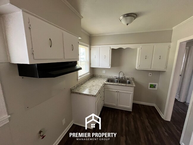 Photo - Charming 3BR/1BA Memphis Rental with Hardwood Floors & Open Kitchen!