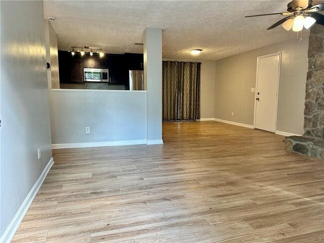 Photo - 2848 Ancient Oak Ct SW