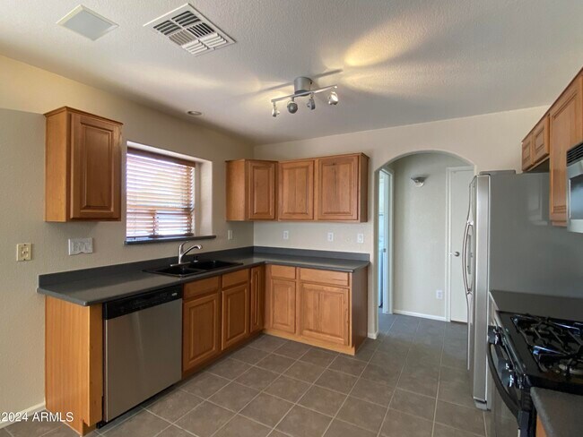 Photo - 2327 W Running Deer Trl